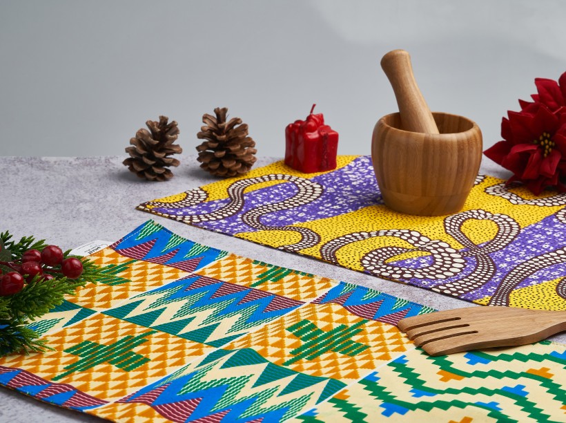 Coppia di tovagliette in stoffa africana